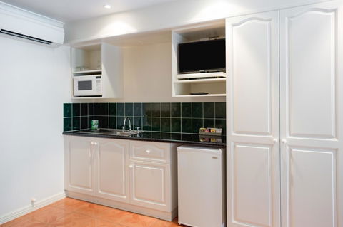 Cairns Colonial Club Resort - Mackay Tourism 30