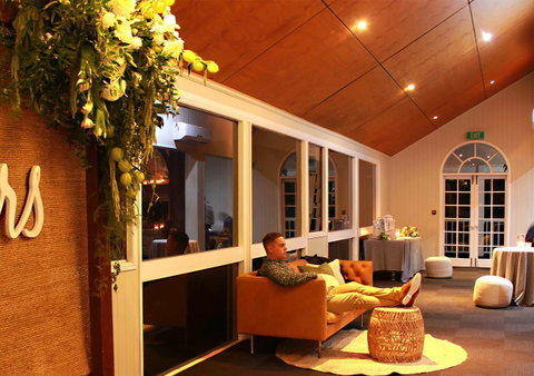 Hampton Estate Wines - Mackay Tourism 24