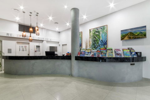 Sunshine Tower Hotel - Mackay Tourism 24