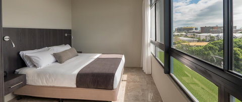 Sunshine Tower Hotel - Mackay Tourism 19