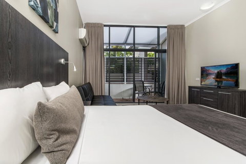 Sunshine Tower Hotel - Mackay Tourism 18