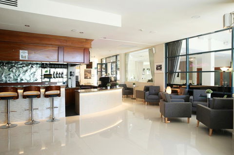 Hotel Diana - Mackay Tourism 4