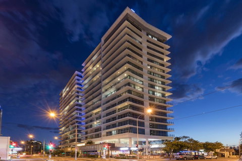 Wyndham Resort Surfers Paradise - Mackay Tourism 5