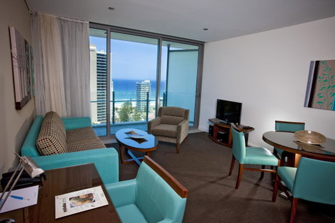 Wyndham Resort Surfers Paradise - Mackay Tourism 26