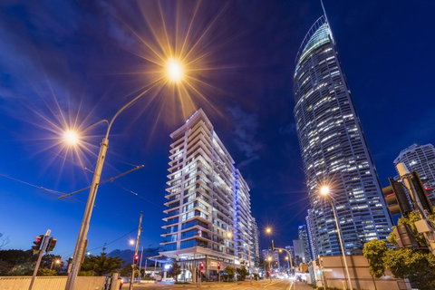 Wyndham Resort Surfers Paradise - Mackay Tourism 17