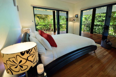 Misty Mountains Rainforest Retreat - Mackay Tourism 17