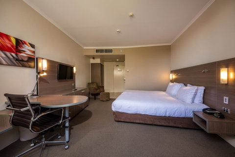 DoubleTree By Hilton Cairns - Mackay Tourism 24