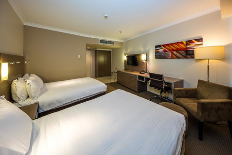 DoubleTree By Hilton Cairns - Mackay Tourism 12