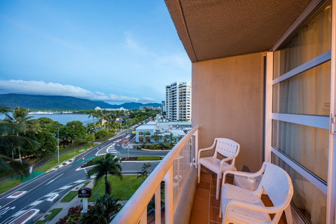 DoubleTree By Hilton Cairns - Mackay Tourism 25