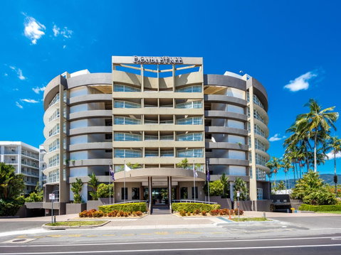 DoubleTree By Hilton Cairns - Mackay Tourism 1