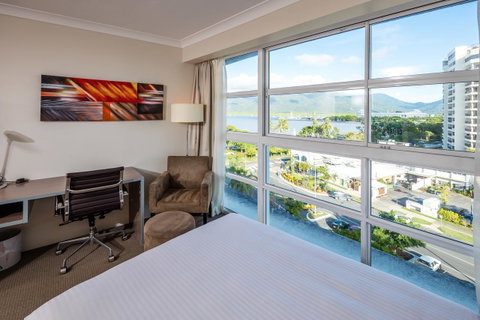 DoubleTree By Hilton Cairns - Mackay Tourism 35