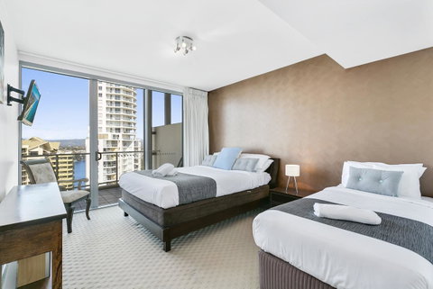 Wings Resort, Apartments And 2 Story Penthouses - We Accommodate - Mackay Tourism 24