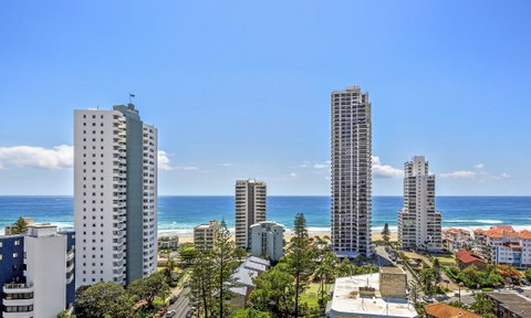 Wings Resort, Apartments And 2 Story Penthouses - We Accommodate - Mackay Tourism 7