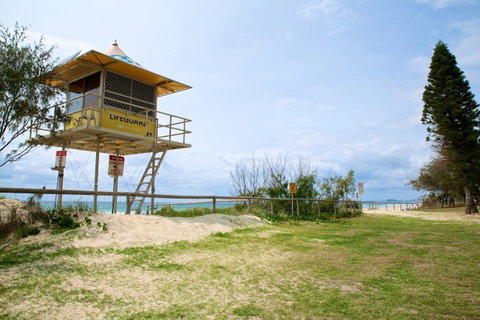 Hi Surf Beachfront Resort Apartments - Mackay Tourism 16