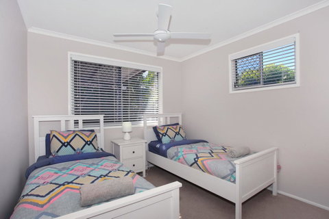 6 Botany Court Marcoola Beach - Pet Friendly 500 Bond - Mackay Tourism 2