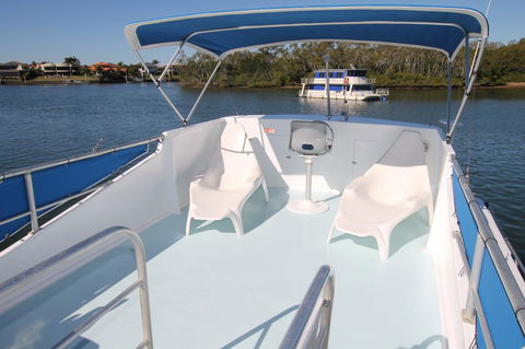 Coomera Houseboats - Mackay Tourism 3