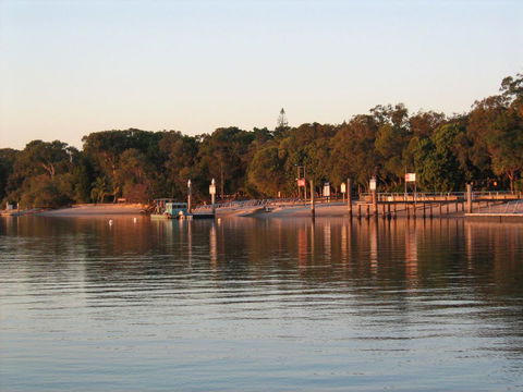 Coomera Houseboats - Mackay Tourism 2