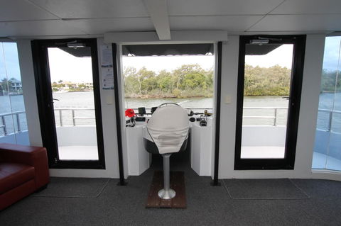 Coomera Houseboats - Mackay Tourism 21