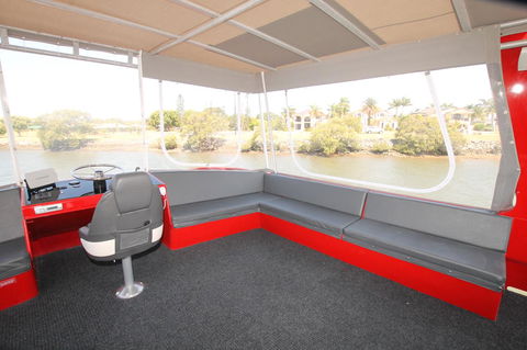Coomera Houseboats - Mackay Tourism 10