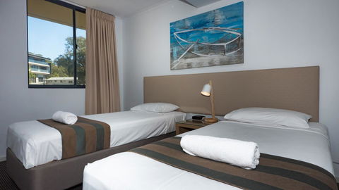 Swell Resort Burleigh Heads - Mackay Tourism 17