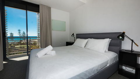 Swell Resort Burleigh Heads - Mackay Tourism 3