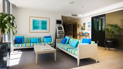 Swell Resort Burleigh Heads - Mackay Tourism 18