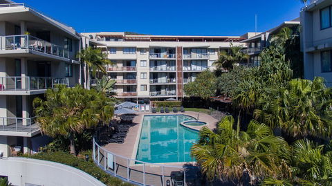 Swell Resort Burleigh Heads - Mackay Tourism 8