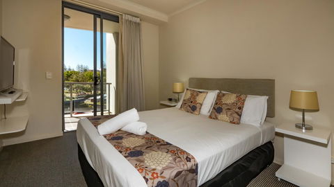 Swell Resort Burleigh Heads - Mackay Tourism 34
