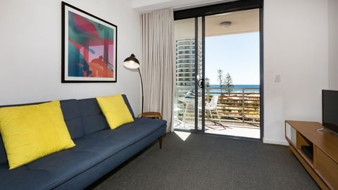 Swell Resort Burleigh Heads - Mackay Tourism 2