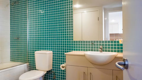 Swell Resort Burleigh Heads - Mackay Tourism 41