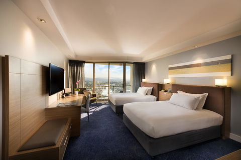 Sofitel Gold Coast Broadbeach - Mackay Tourism 6