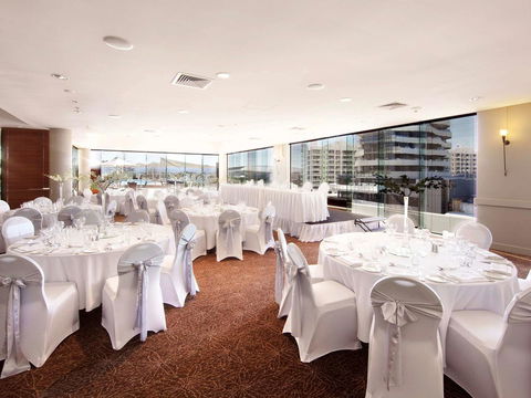 Sofitel Gold Coast Broadbeach - Mackay Tourism 37