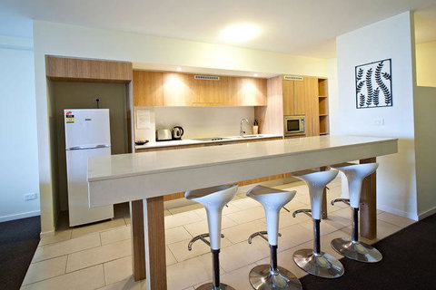 Lanai Riverside Apartments - Mackay Tourism 7
