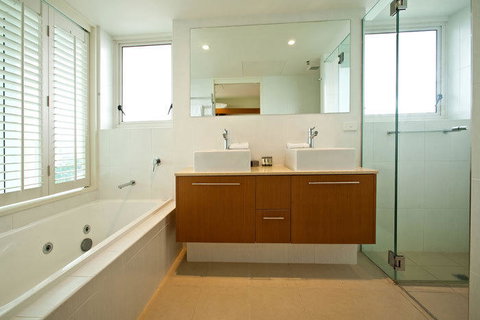 Lanai Riverside Apartments - Mackay Tourism 39