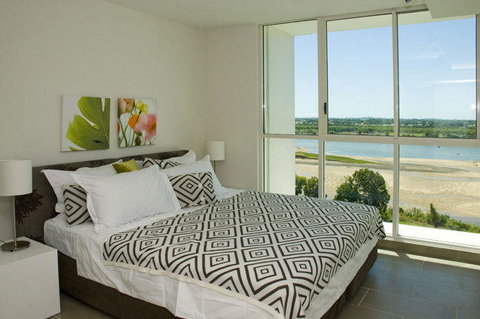 Lanai Riverside Apartments - Mackay Tourism 22