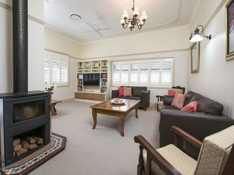 The Guesthouse Maleny - Mackay Tourism 25
