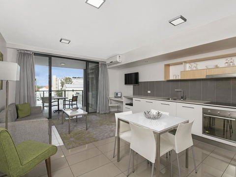 Atrio Apartments - Mackay Tourism 6