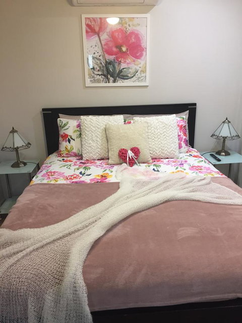Shasta Place - Mackay Tourism 1