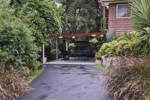 Shasta Place - Mackay Tourism 3