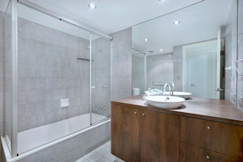 Genesis Apartments By Gold Coast Premium - Mackay Tourism 20