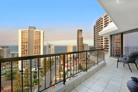 Genesis Apartments By Gold Coast Premium - Mackay Tourism 7