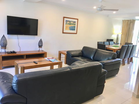 CHA Private Apts Diamond Beach - Mackay Tourism 12