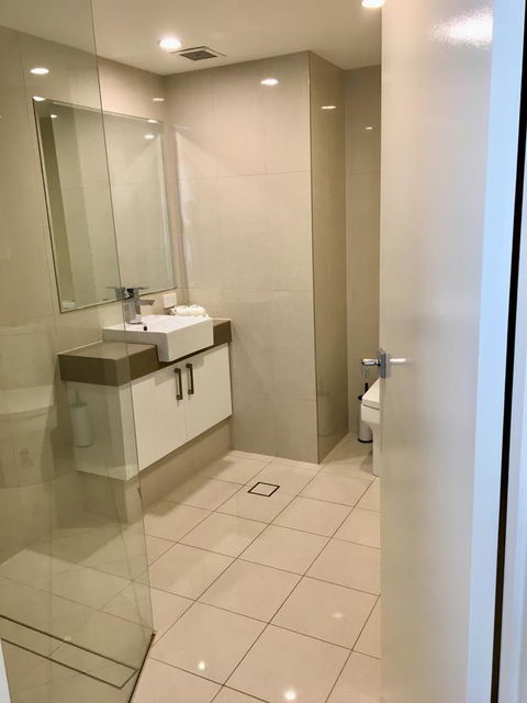 CHA Private Apts Diamond Beach - Mackay Tourism 4