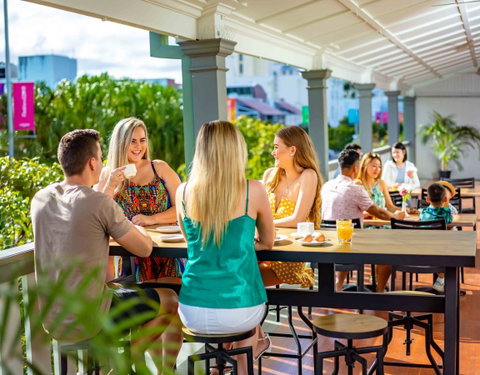 Hides Hotel - Mackay Tourism 30