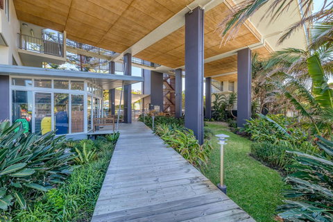 On The Beach Resort Bribie Island - Mackay Tourism 12