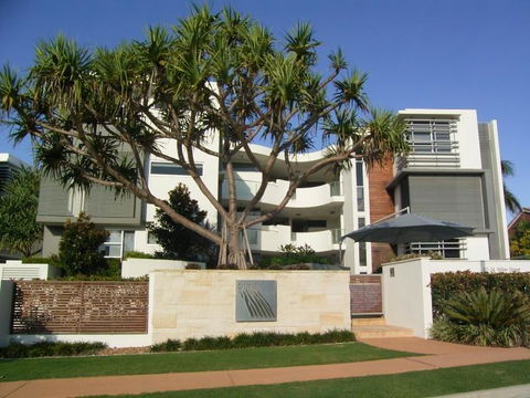 Dune On The Beach - Mackay Tourism 20