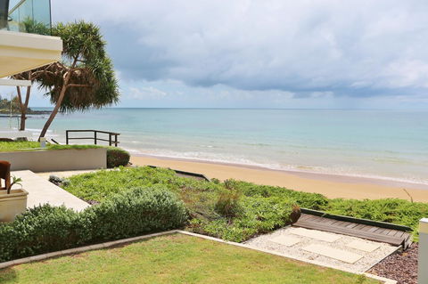 Dune On The Beach - Mackay Tourism 14
