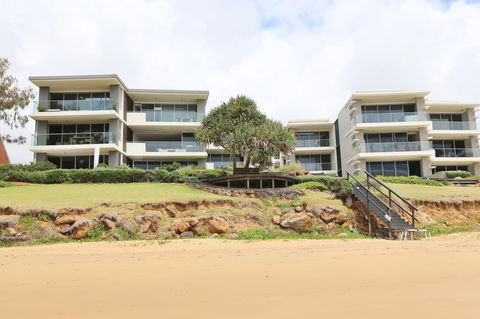 Dune On The Beach - Mackay Tourism 18