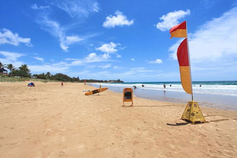 Dune On The Beach - Mackay Tourism 8