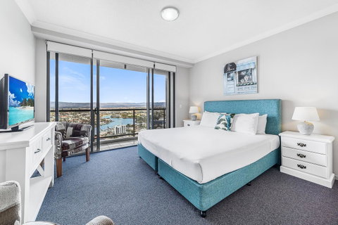 Holiday Holiday Chevron Renaissance Apartments - Mackay Tourism 12